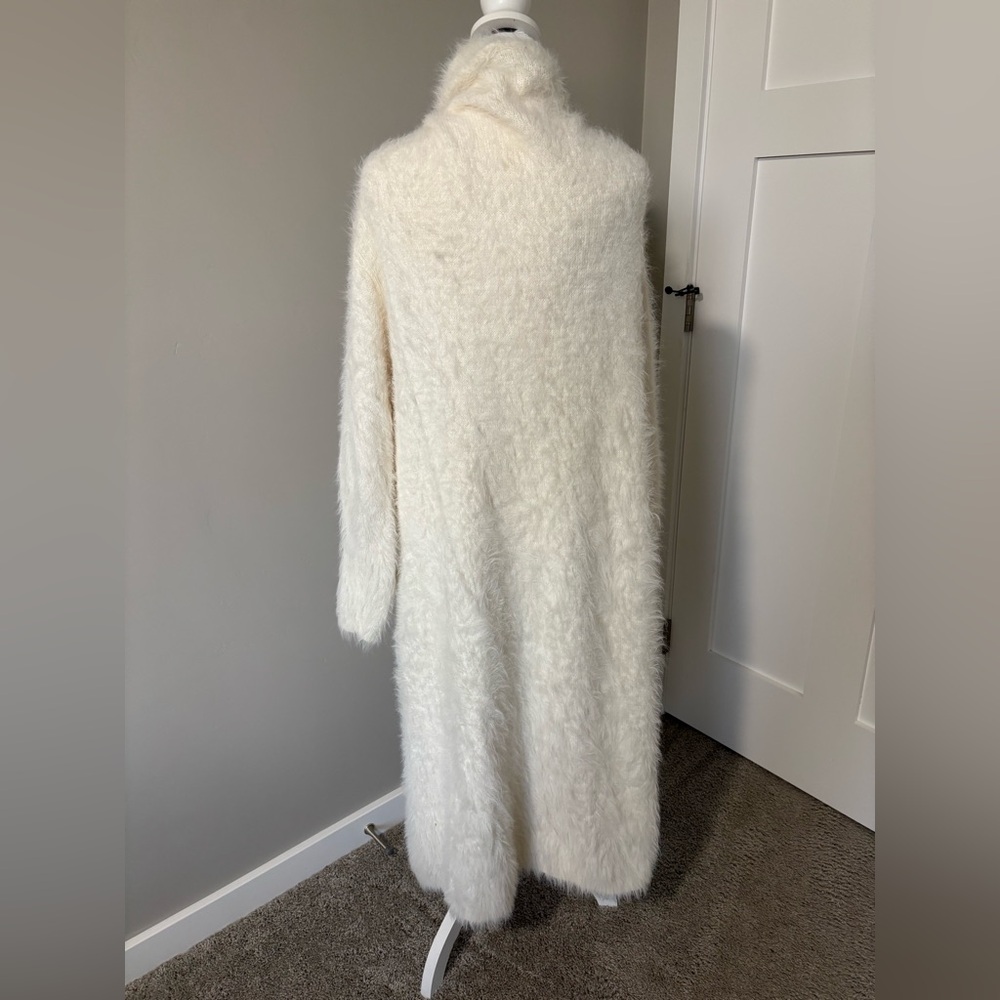 Express Longline Eyelash Texture Cardigan - Picture 3 of 5